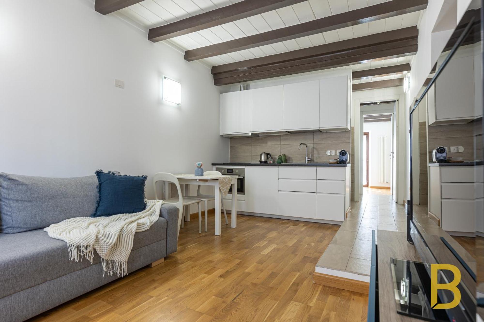 Beplace Apartments In Porta Venezia — Photos 3